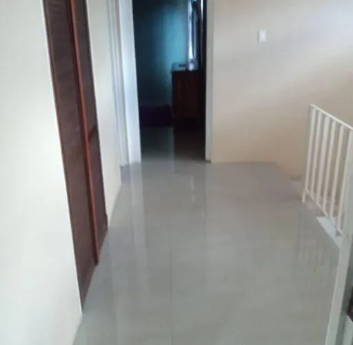 Dunbar's Two Bedroom Apartment