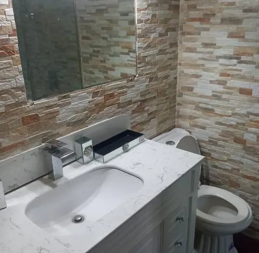 Dunbar's Two Bedroom *
